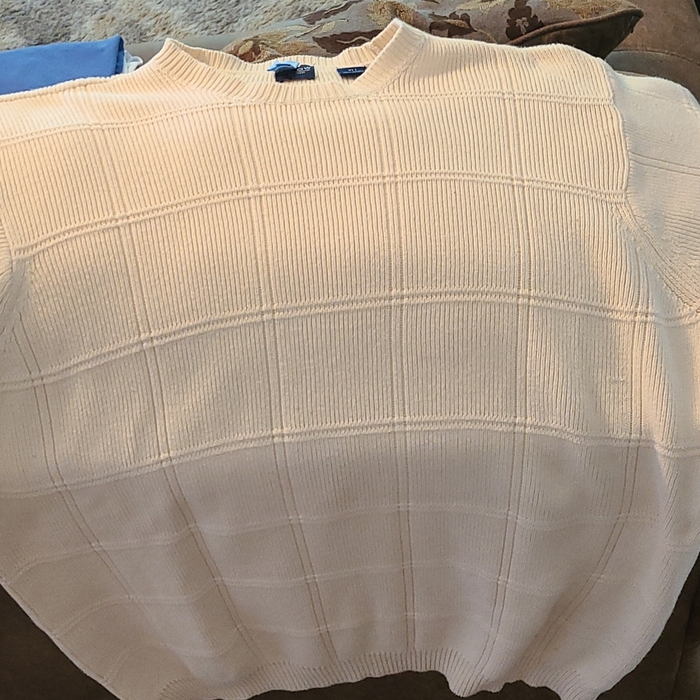 Arrow  cream crew neck sweater XLT